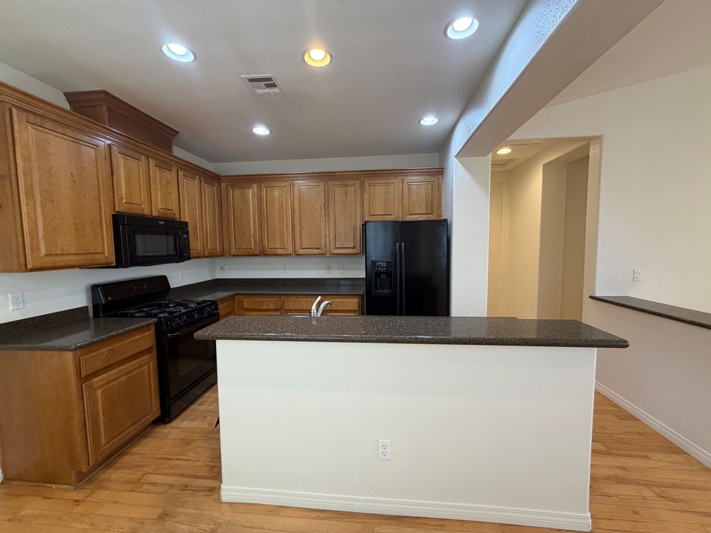 1057 Ambrosia Dr – photo 4