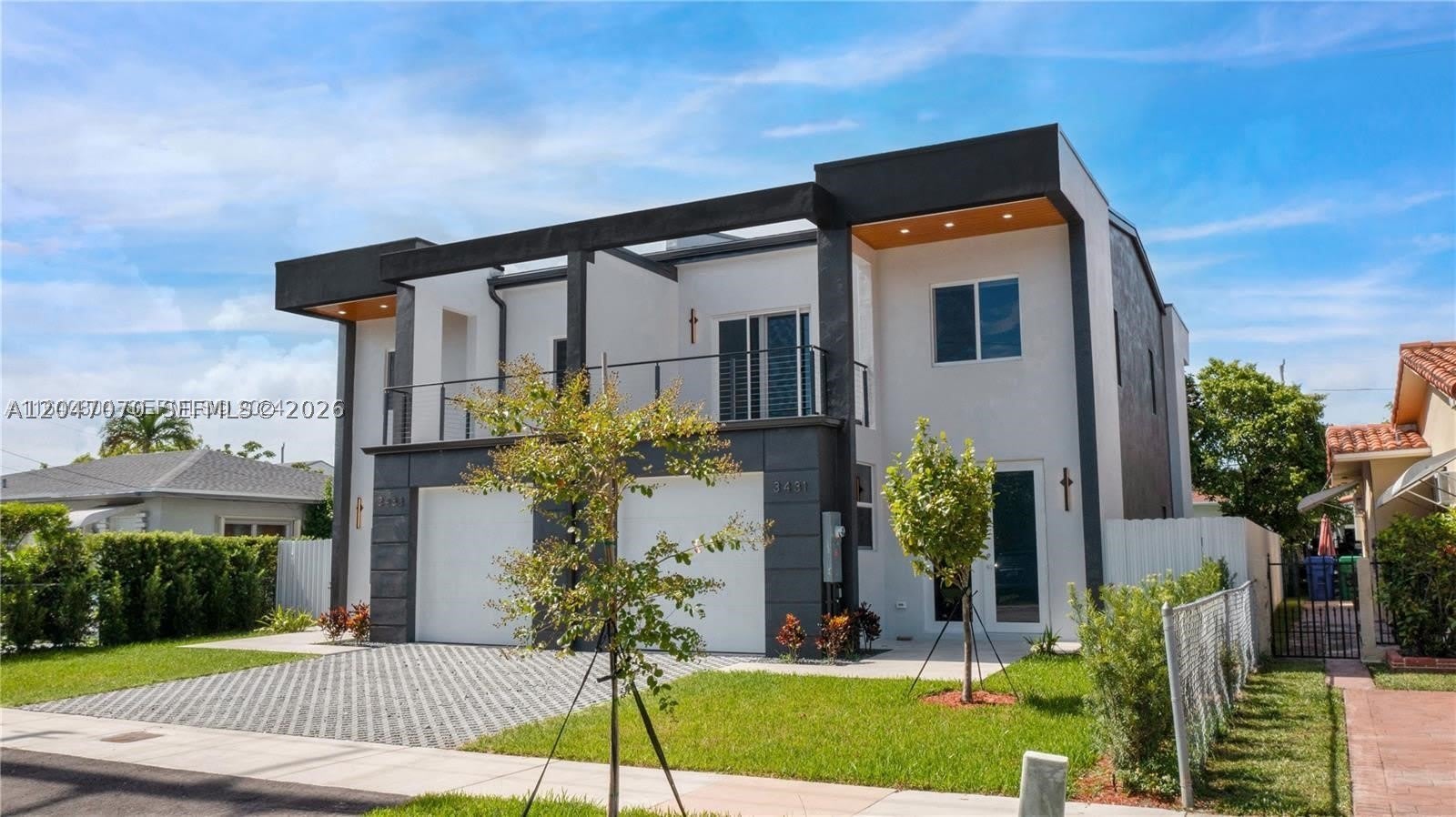 3431 SW 16th Ter – photo 1