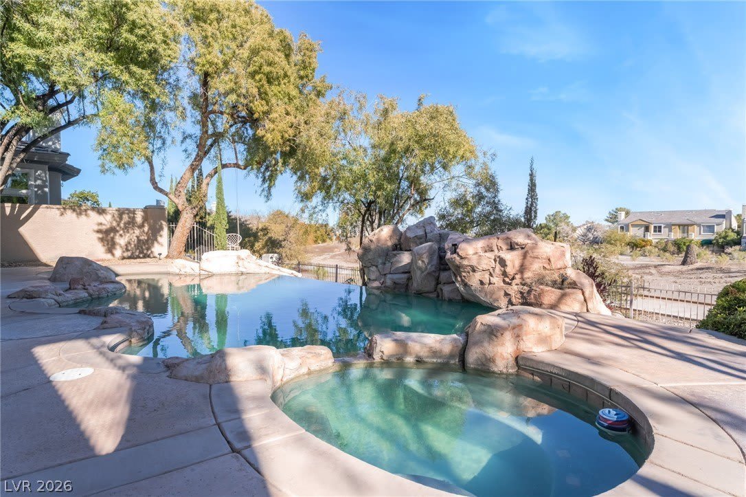 904 Pont Chartrain Drive – photo 5
