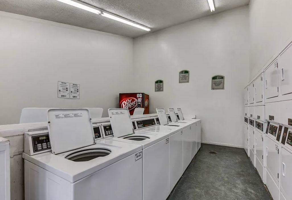 Three 44 Apartments – photo 2