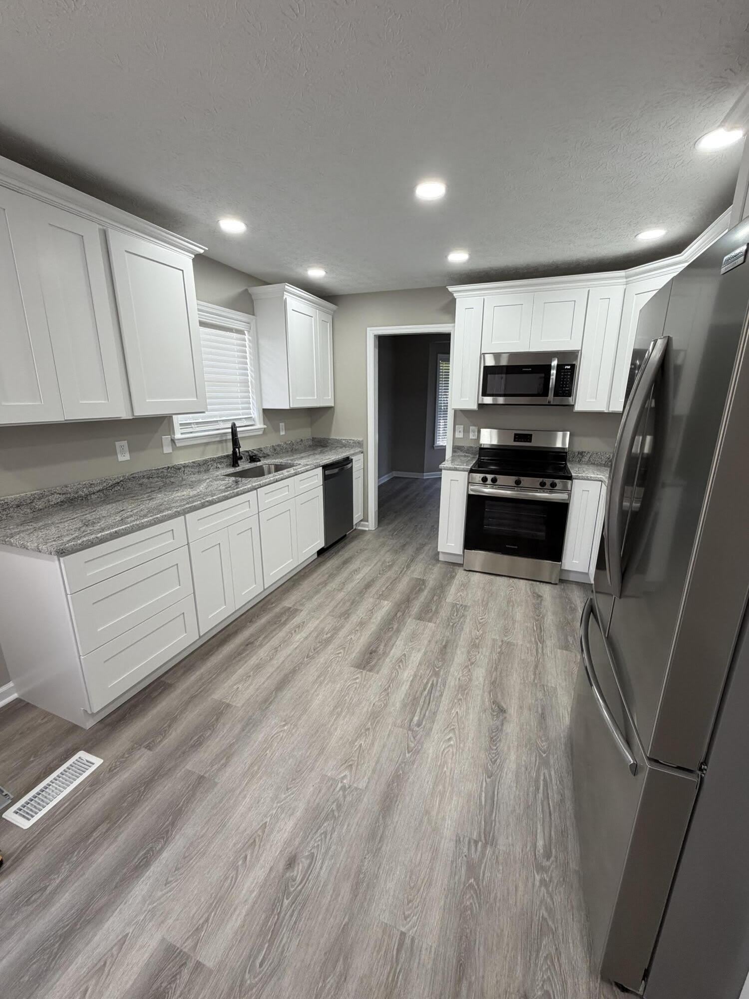 372 Reynolds Drive – photo 5