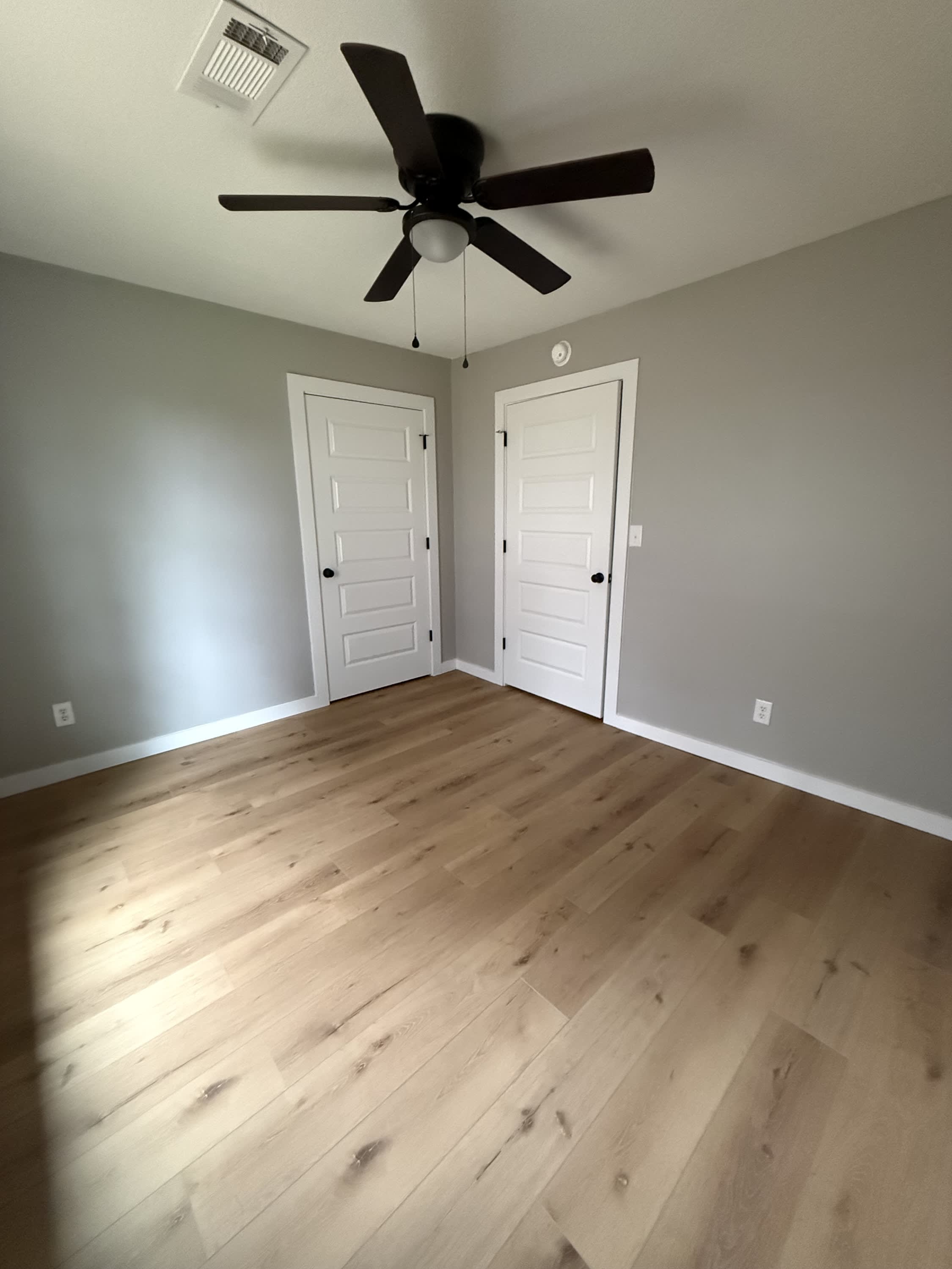 1057 East Olympia StreetUnit B – photo 5