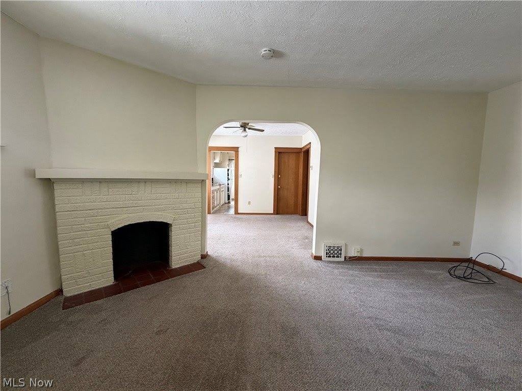 1605 Larchmont Avenue – photo 4