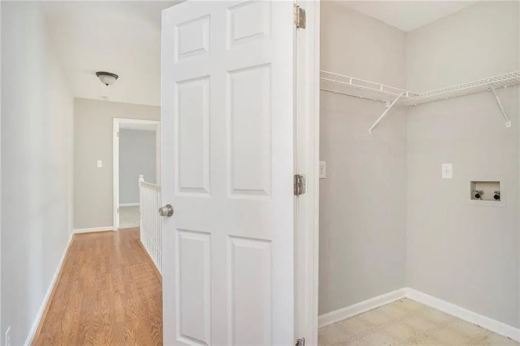 3545 Rosewicke Dr – photo 4