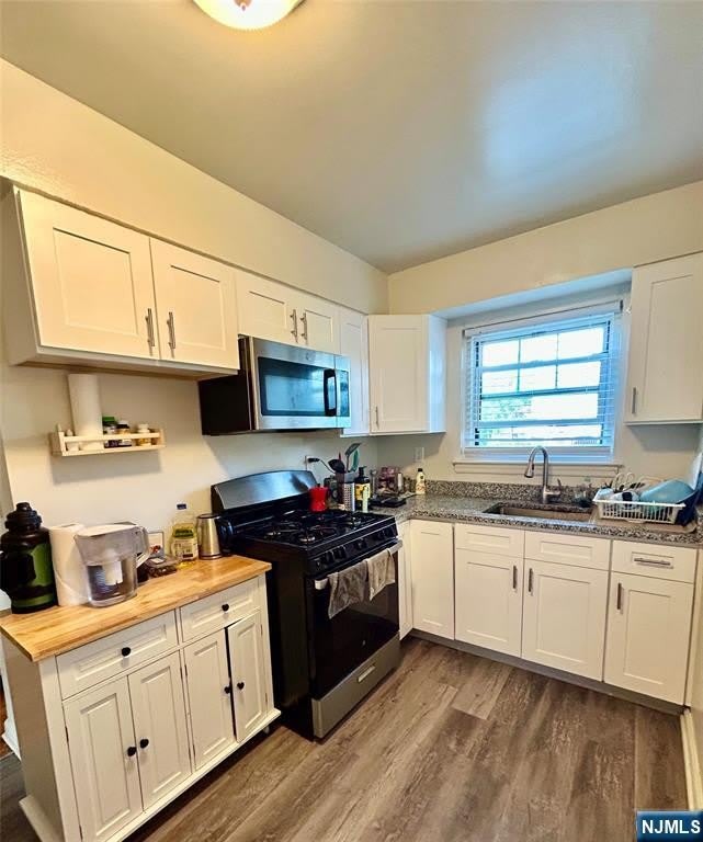 241 Passaic Street – photo 2