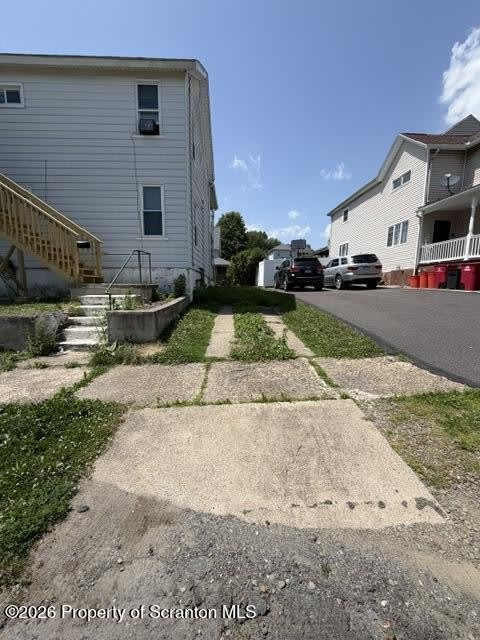 111 W Grove Street – photo 4