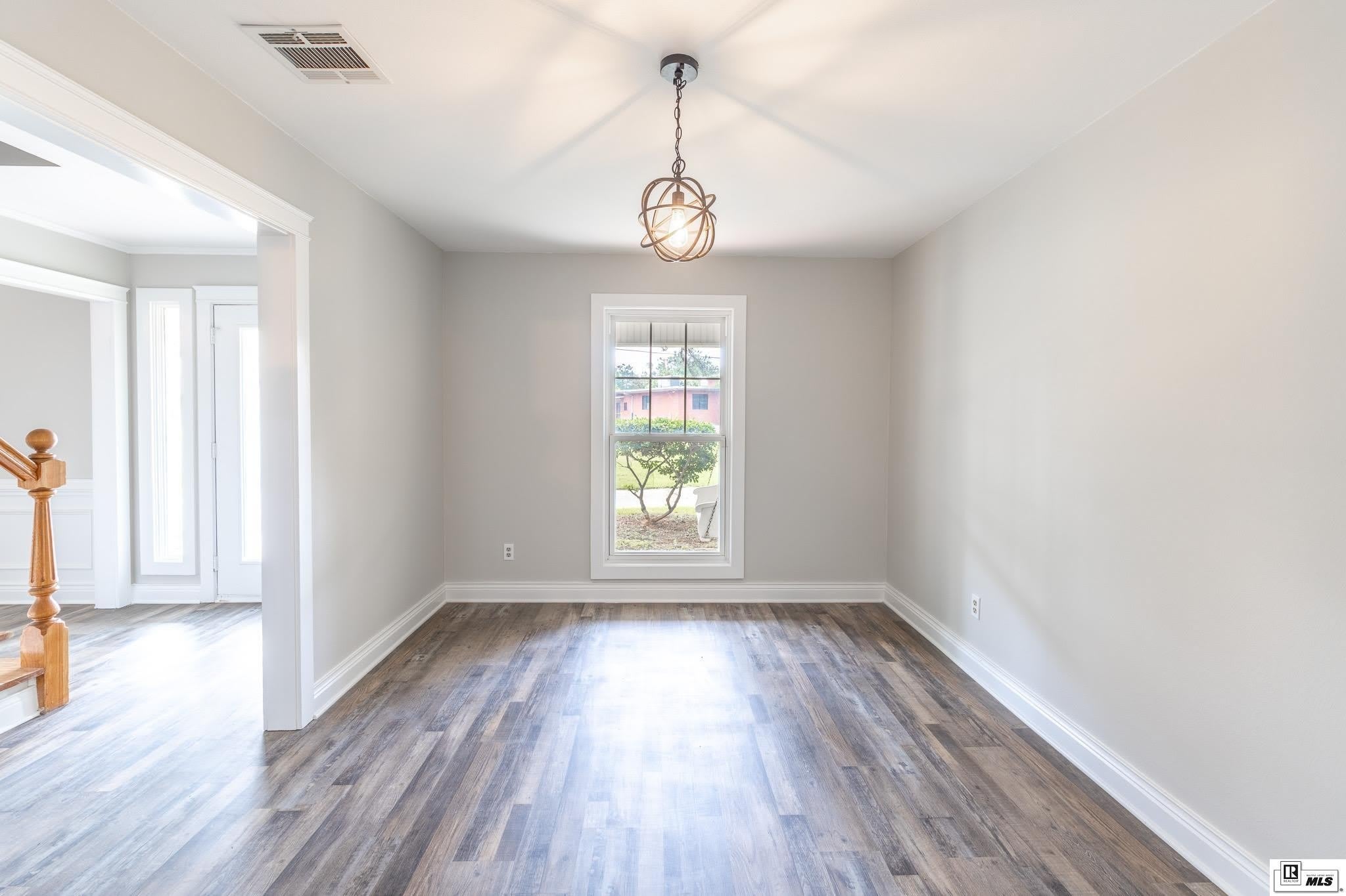 701 KIROLI ROAD – photo 2