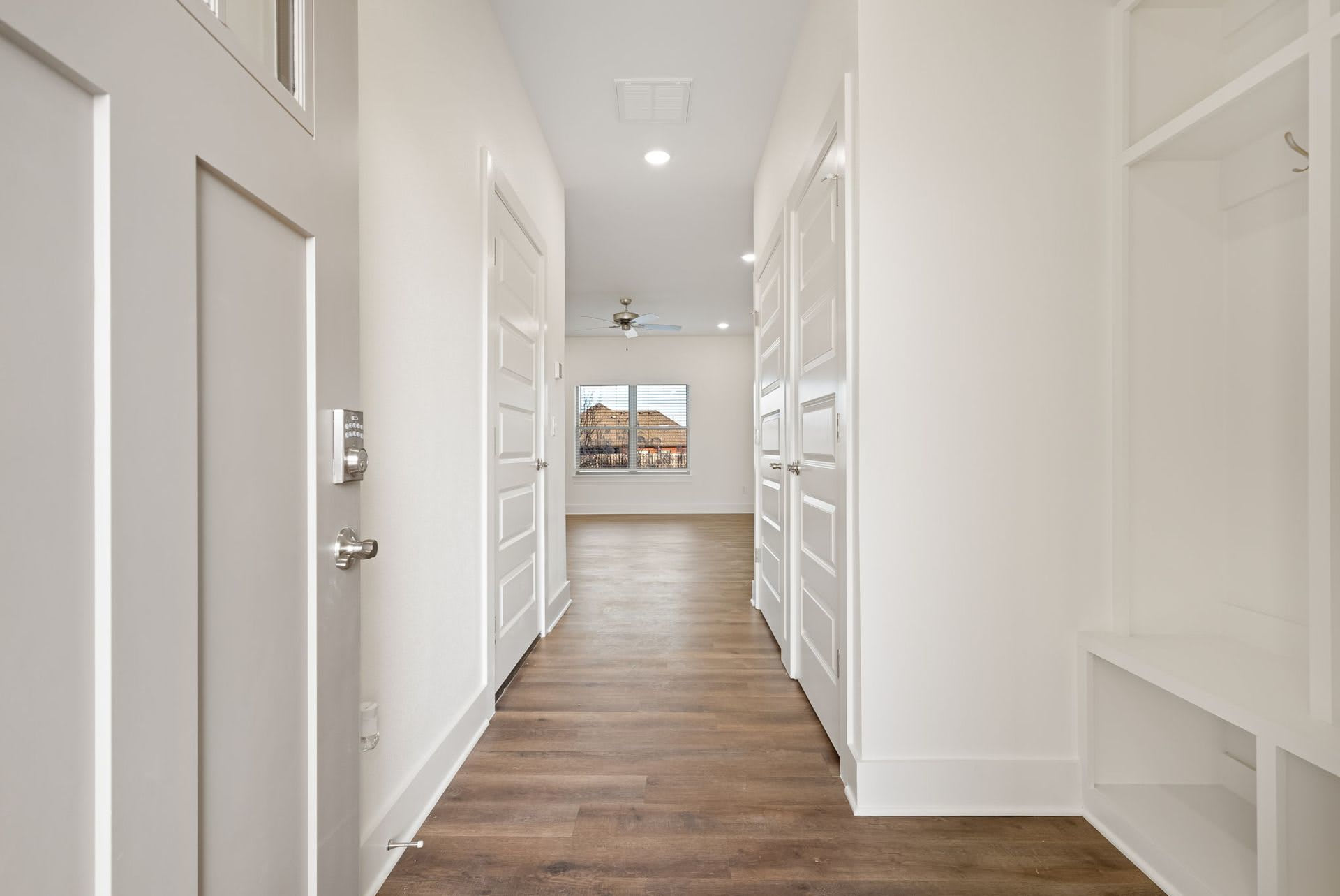 The Retreat At Been Road Villas 3 Bed 2 Bath – photo 2