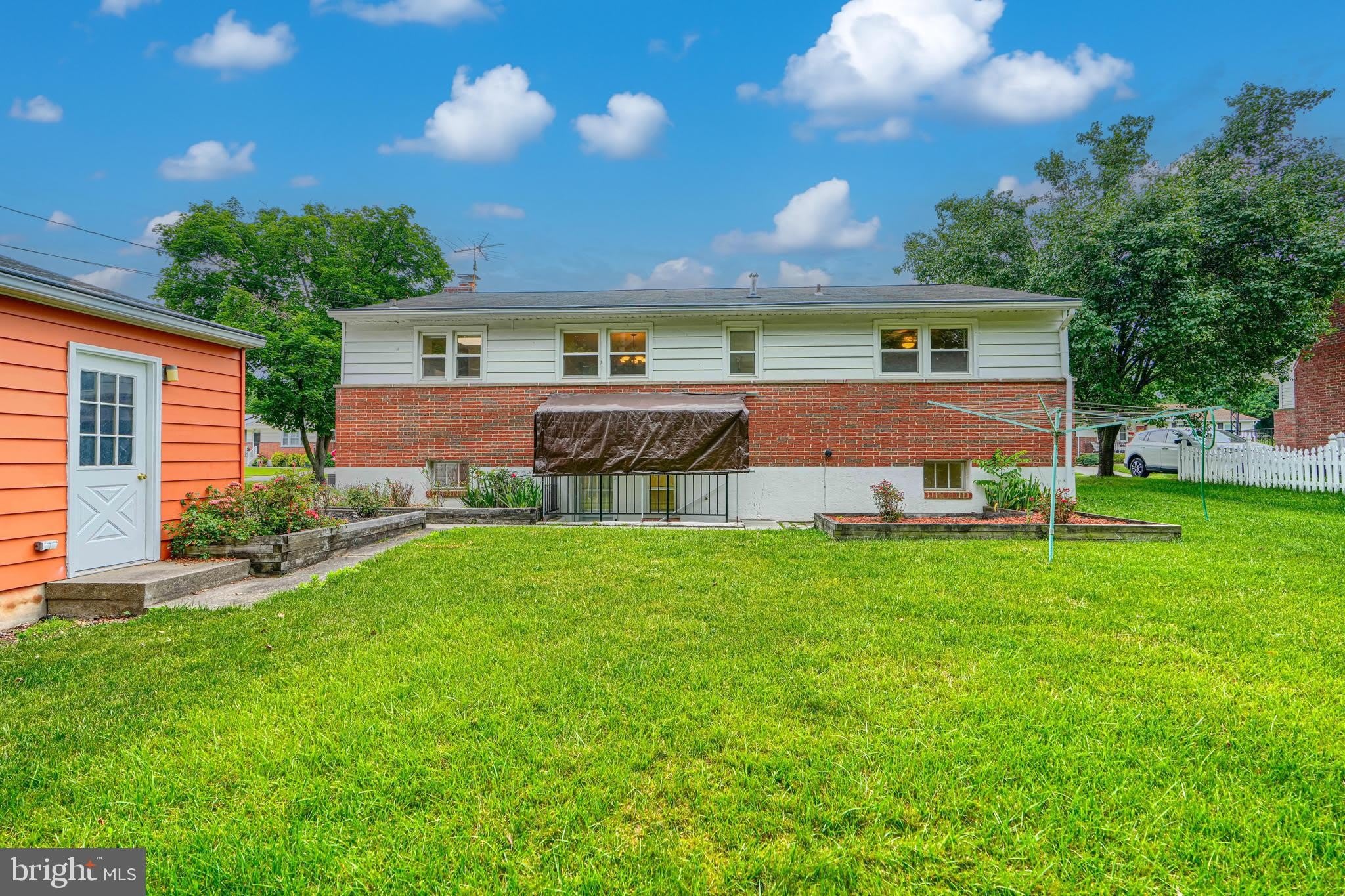 112 SPRINGSIDE Drive – photo 4