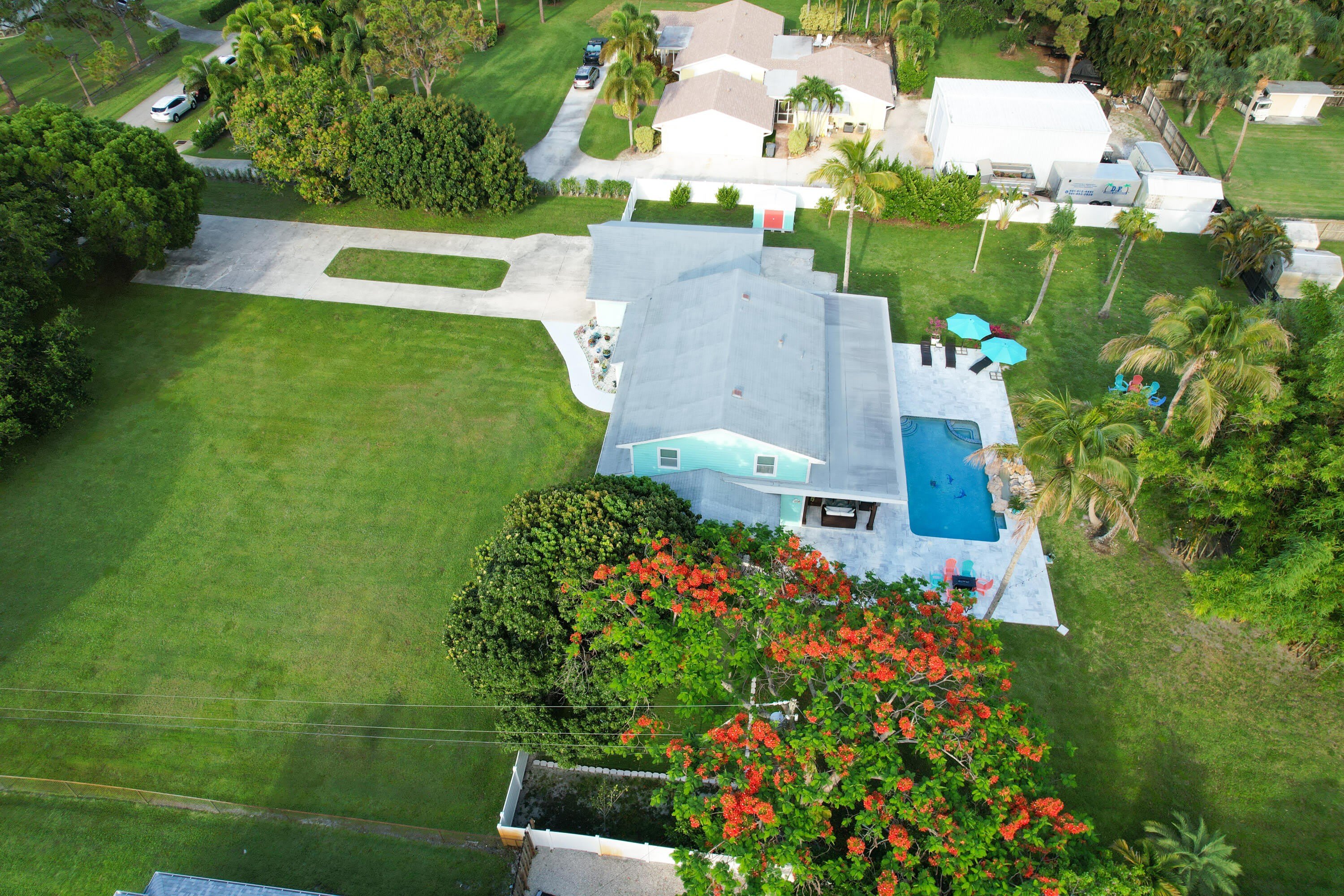 5078 Canal Drive – photo 2