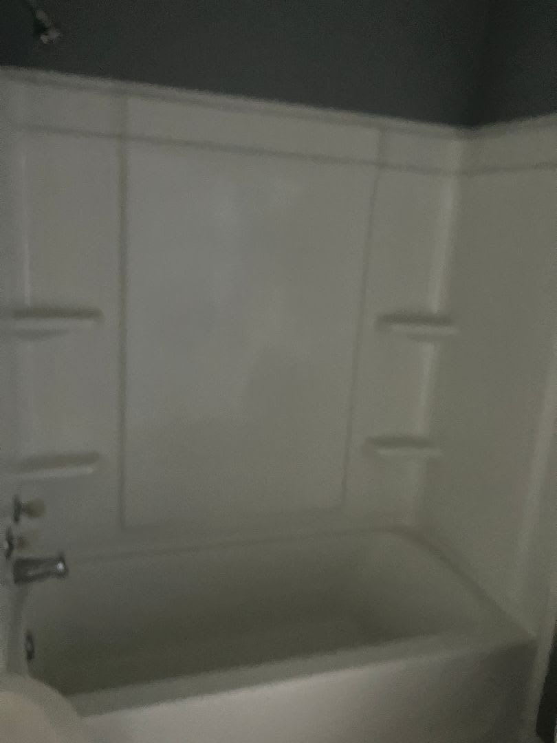 Refreshed 2 bedroom home – photo 3