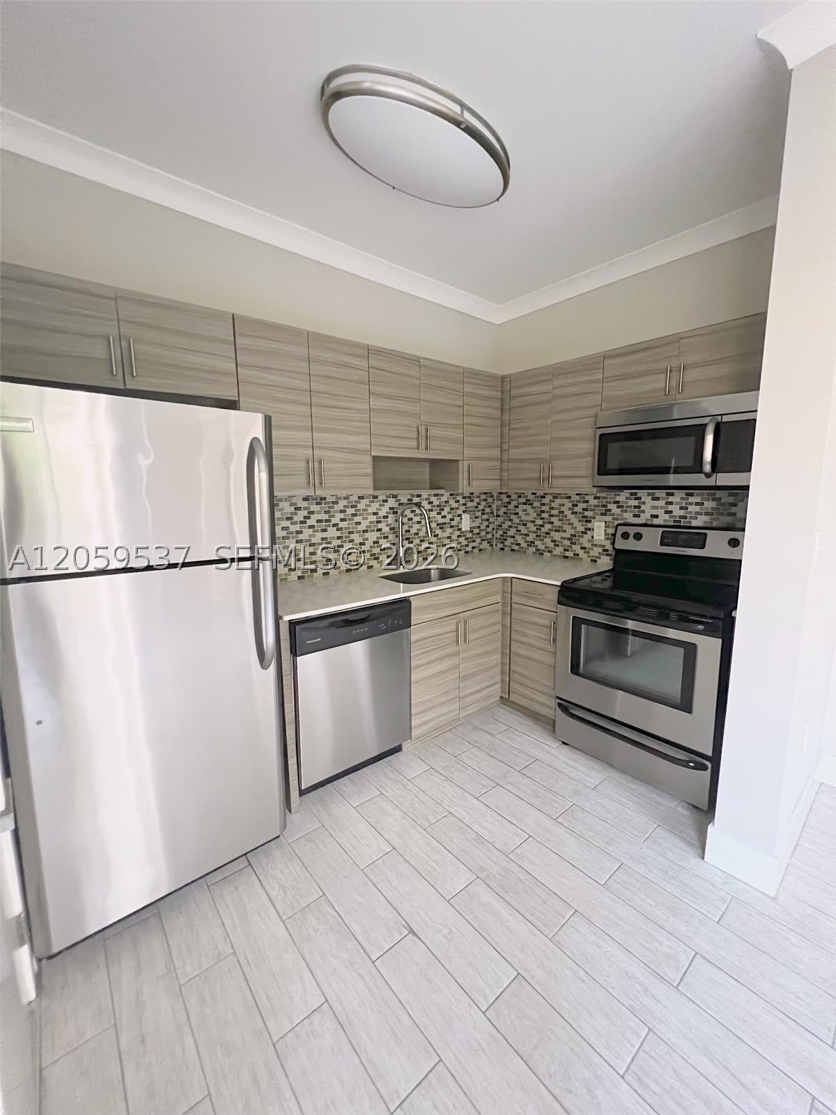 115 Menores Ave – photo 1