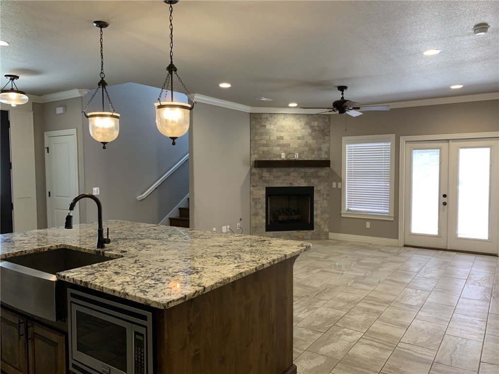 547 N Salem Road – photo 3
