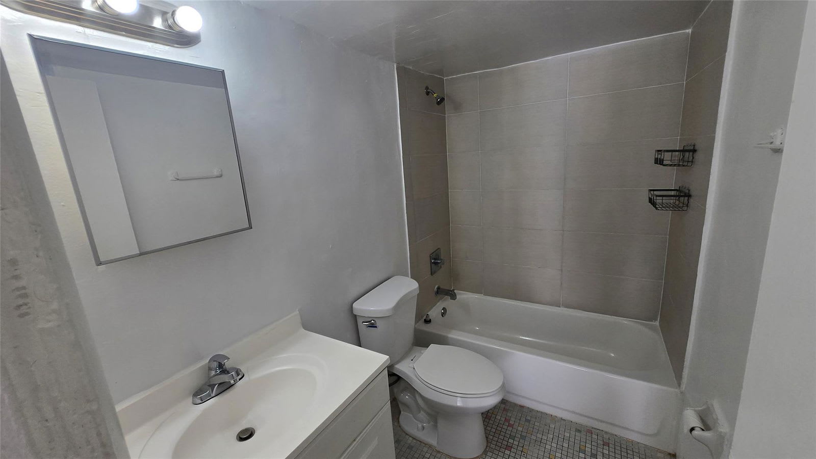 16951 Northeast 18th Avenue – photo 5