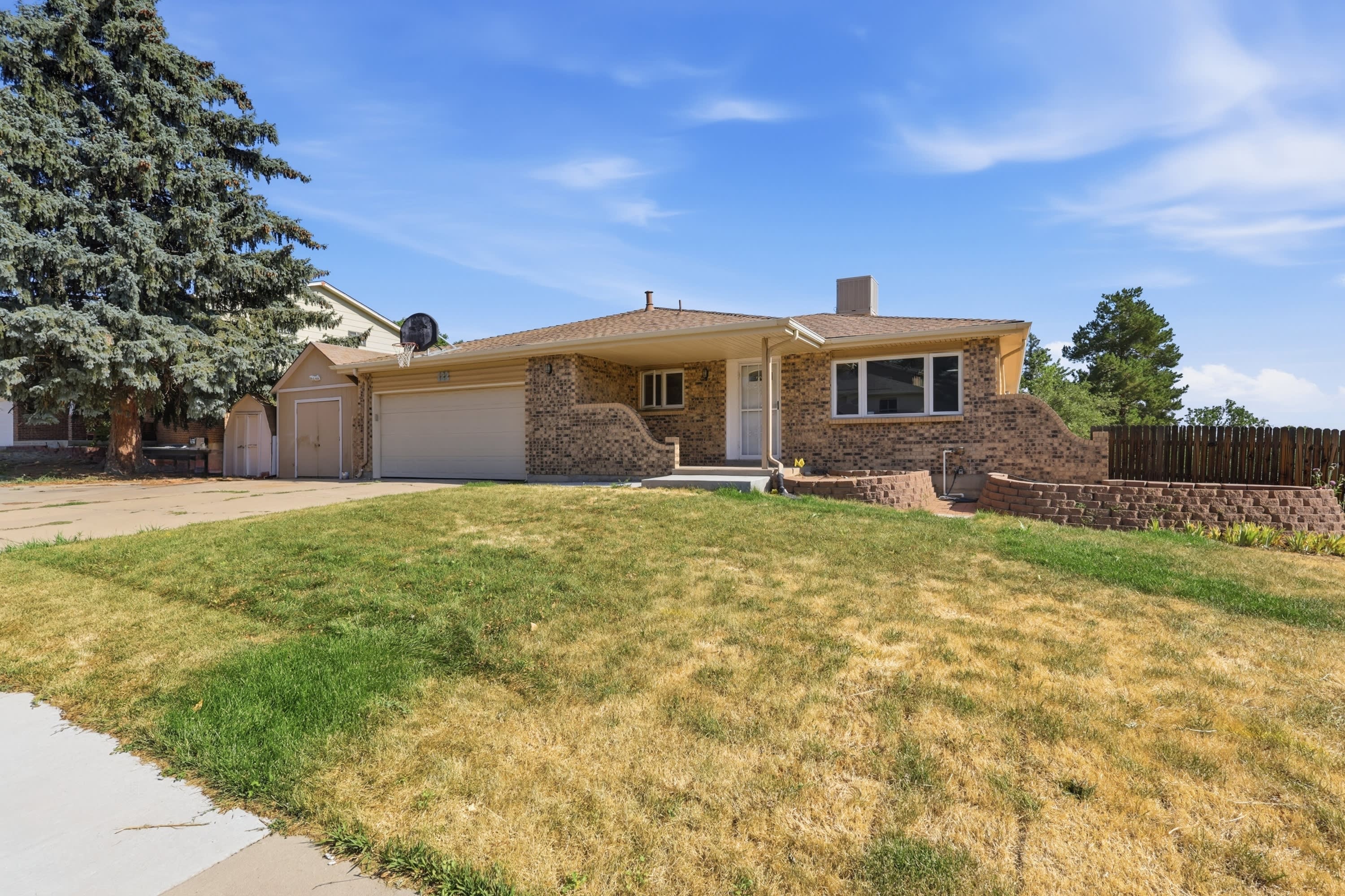 122 Helena Circle – photo 1