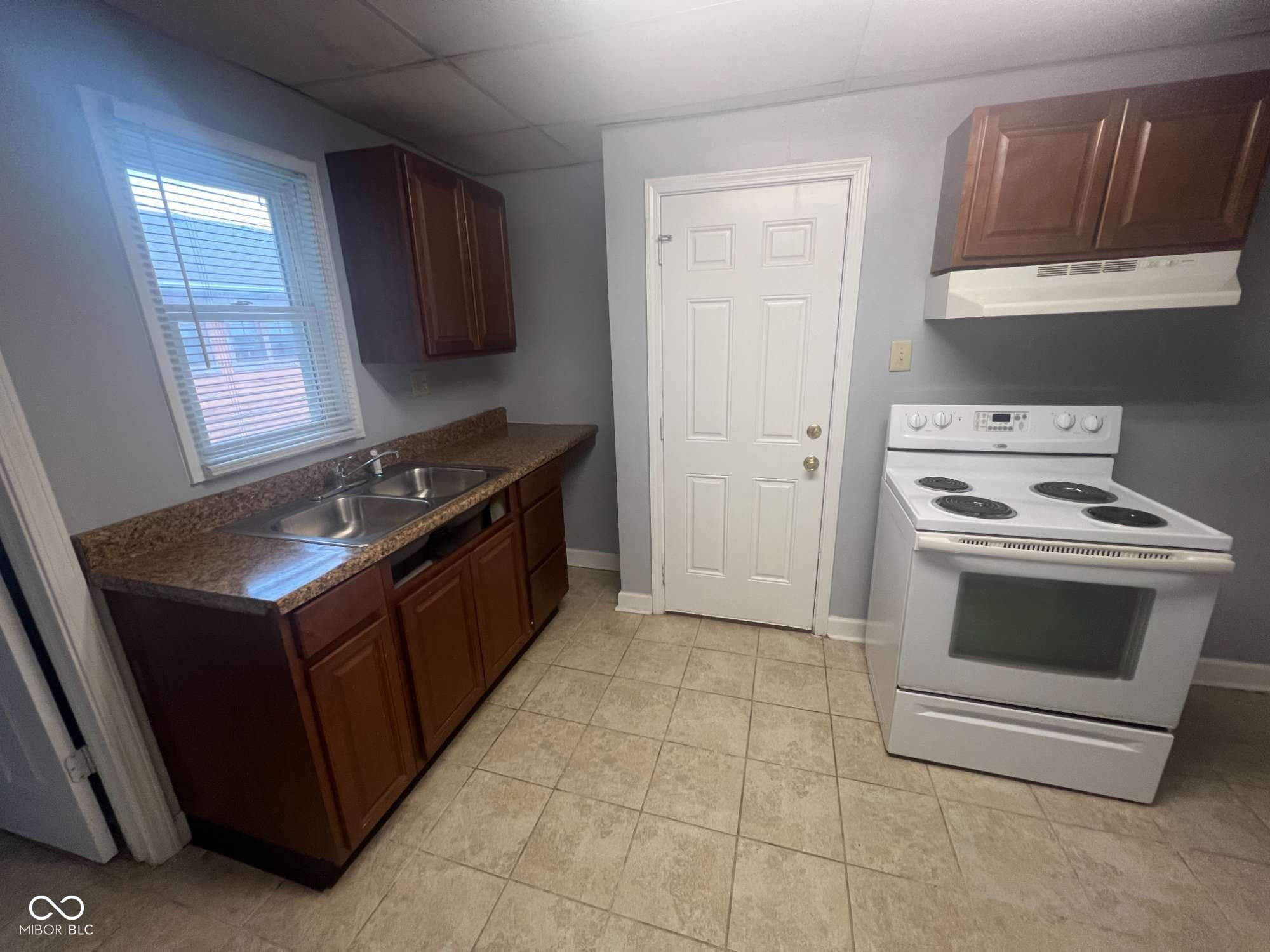 3763 Broadway Street – photo 5