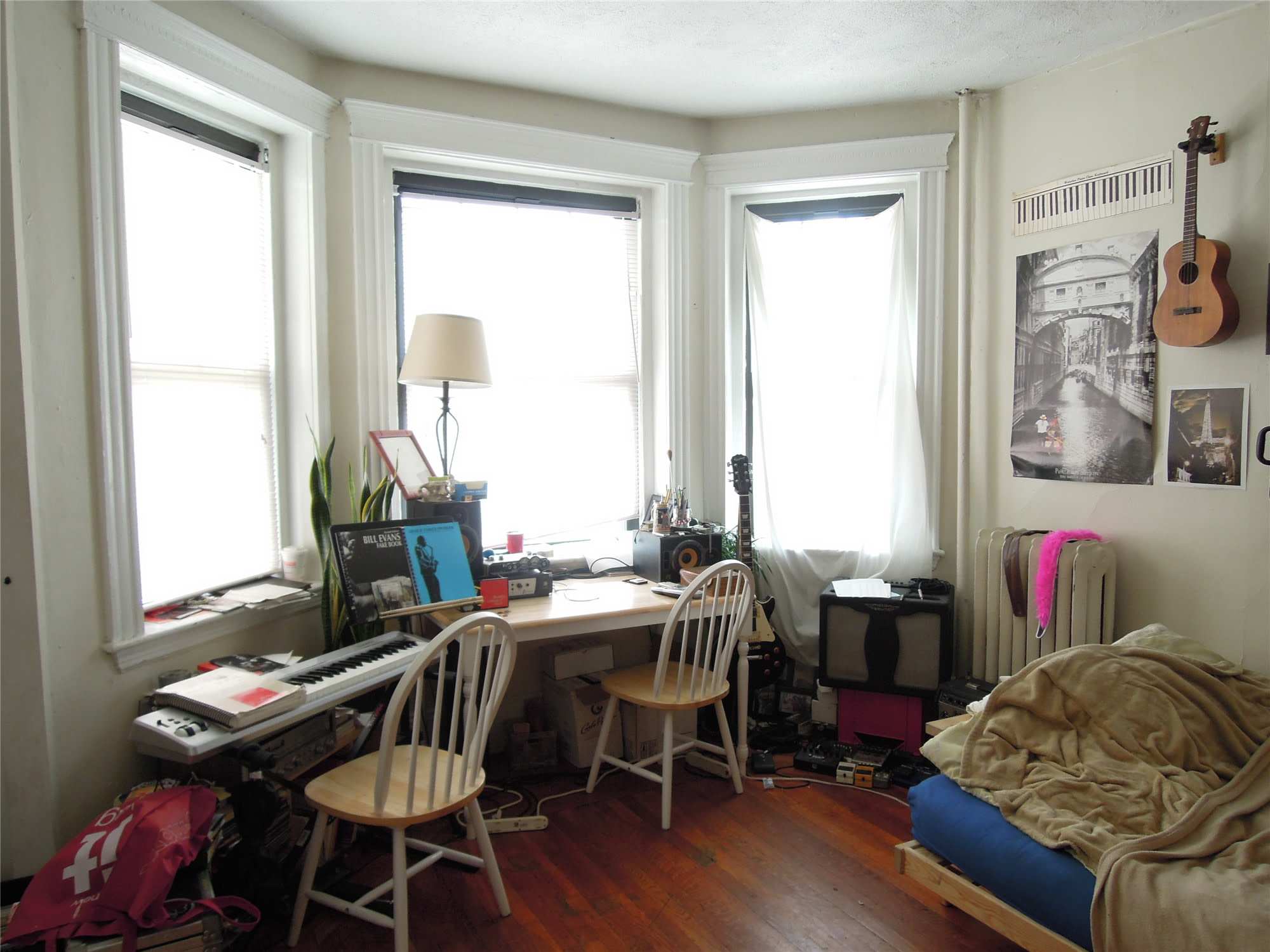 204 Hemenway St – photo 2