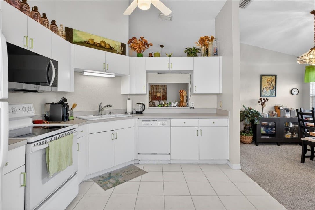 1810 Waterford Drive – photo 4