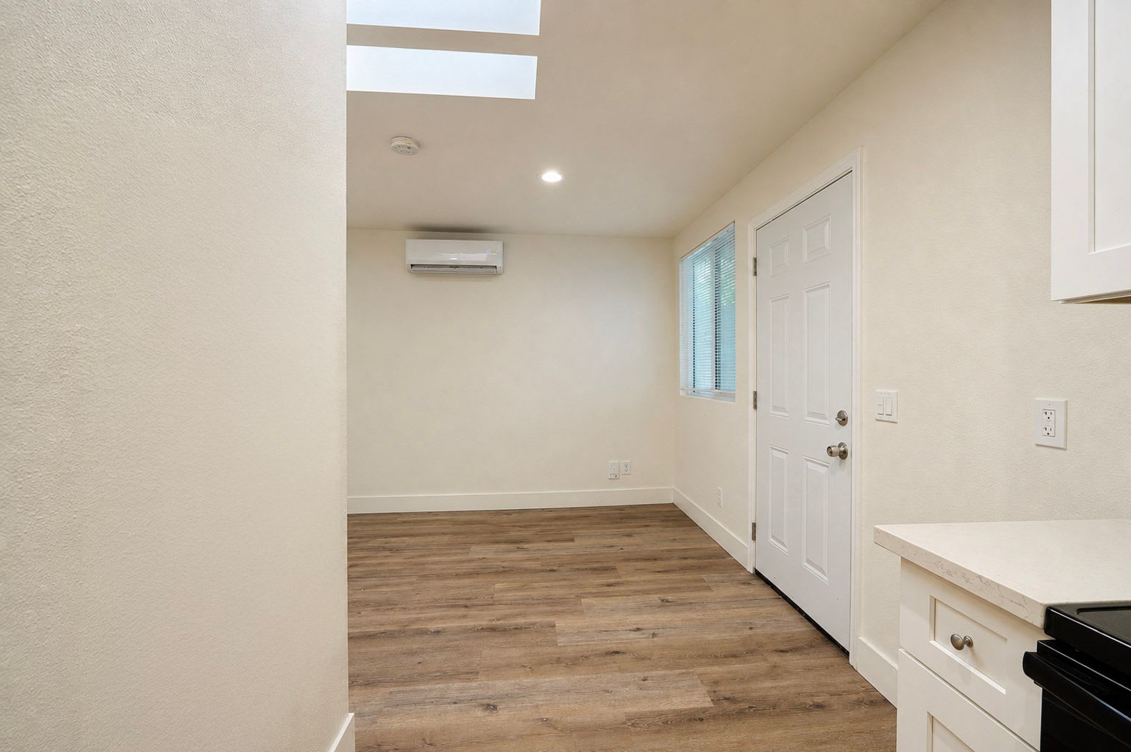 300 Mulvihill Avenue – photo 5