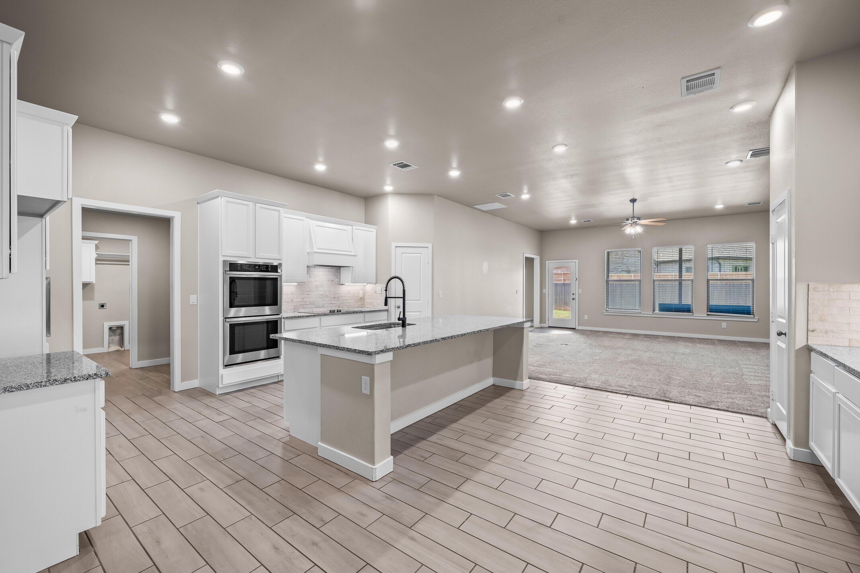 7421 29Th Street – photo 2