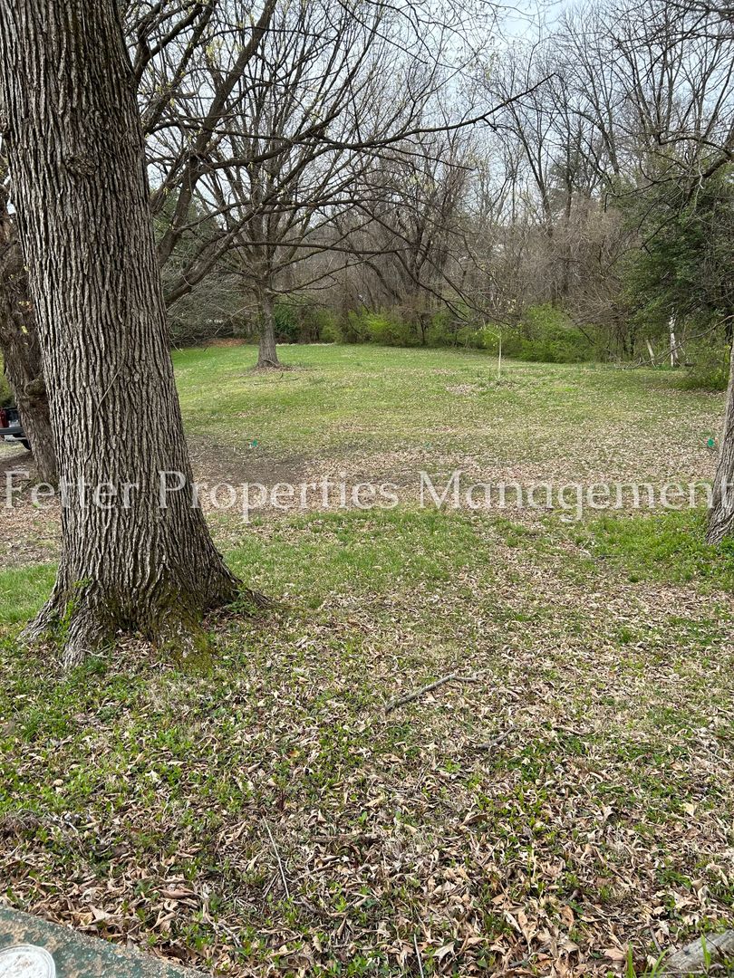 Large North Side Home – photo 4