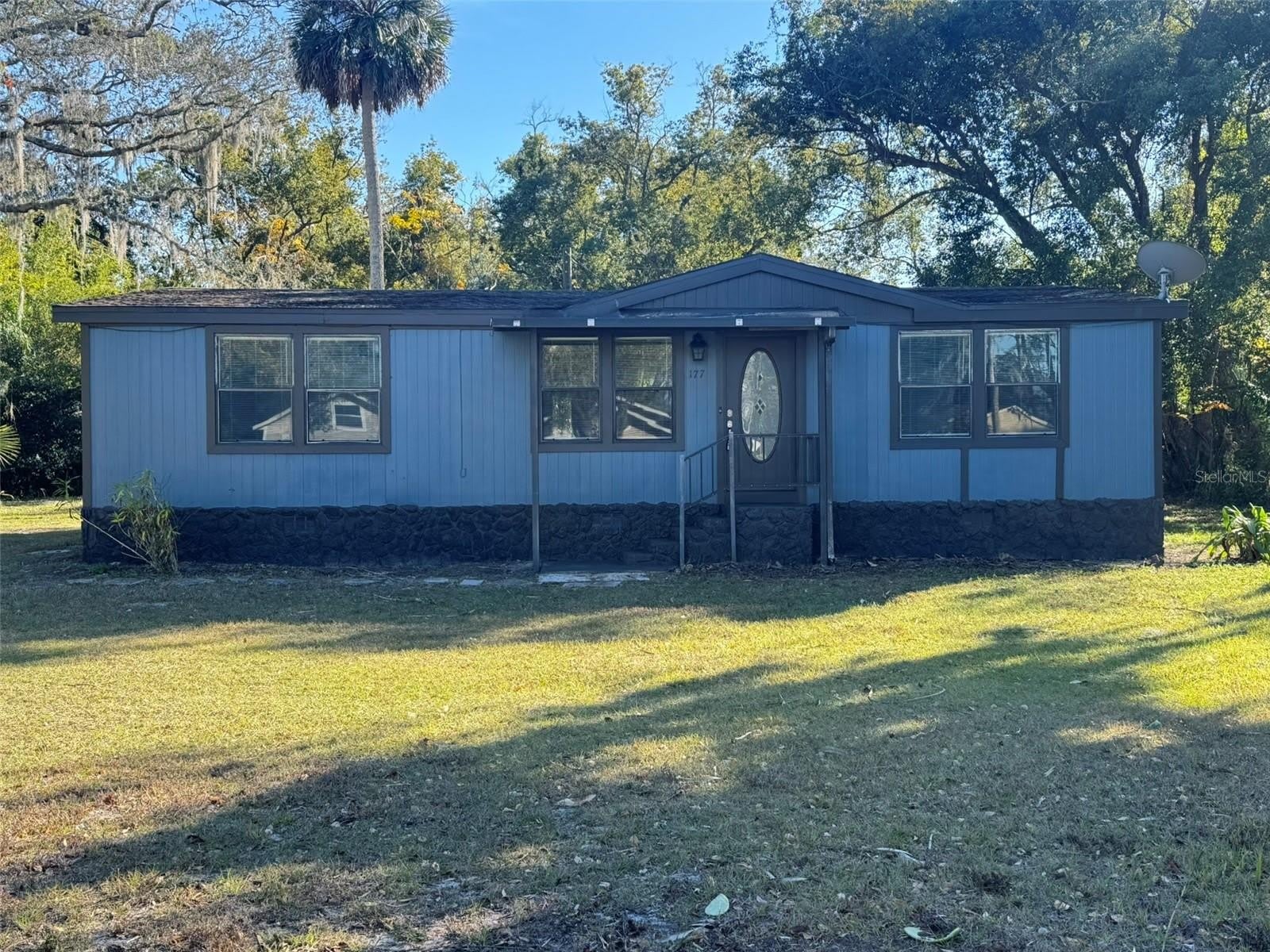 177 W WILBUR Avenue – photo 1