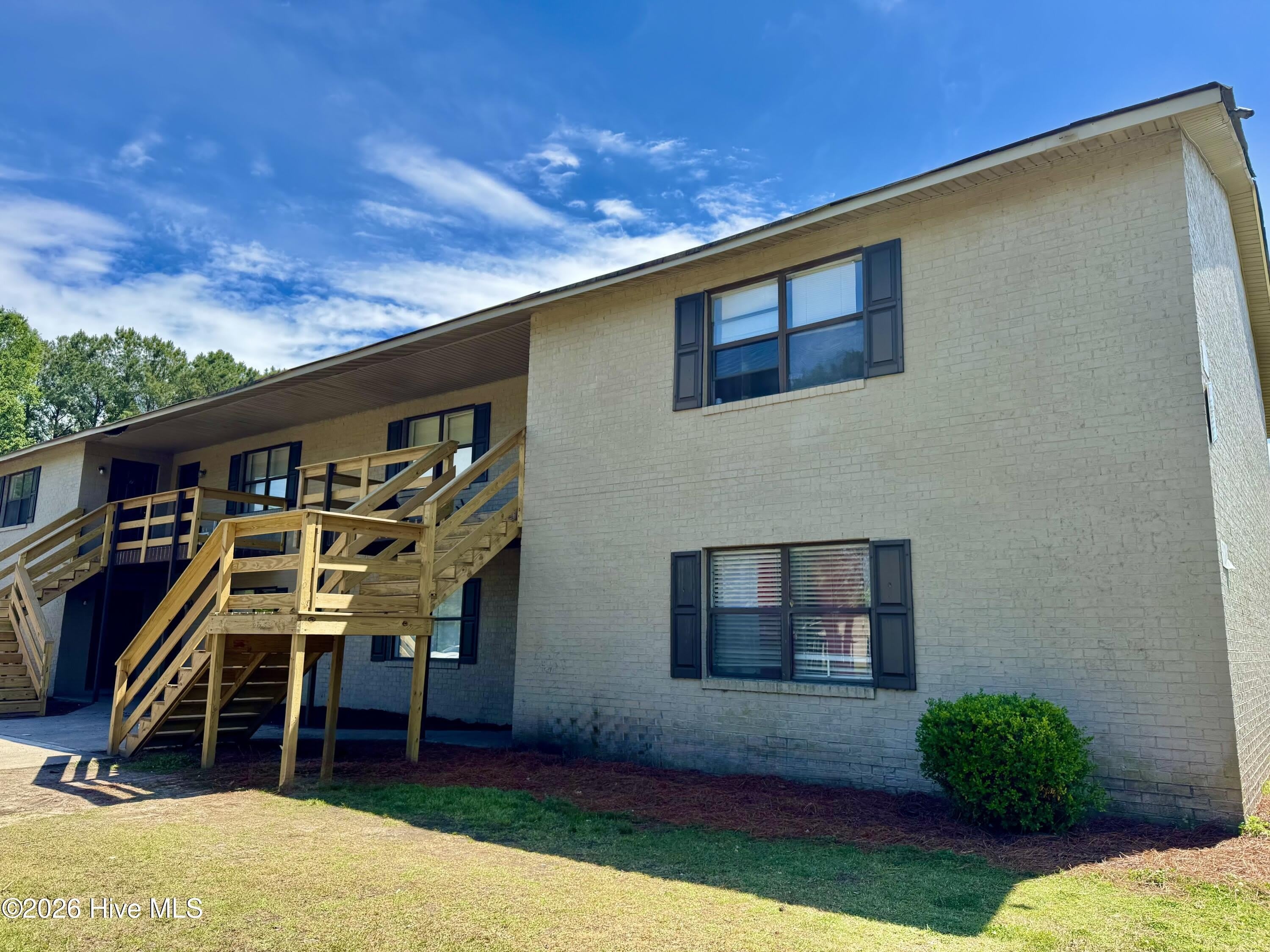 3209 Summer Place – photo 1