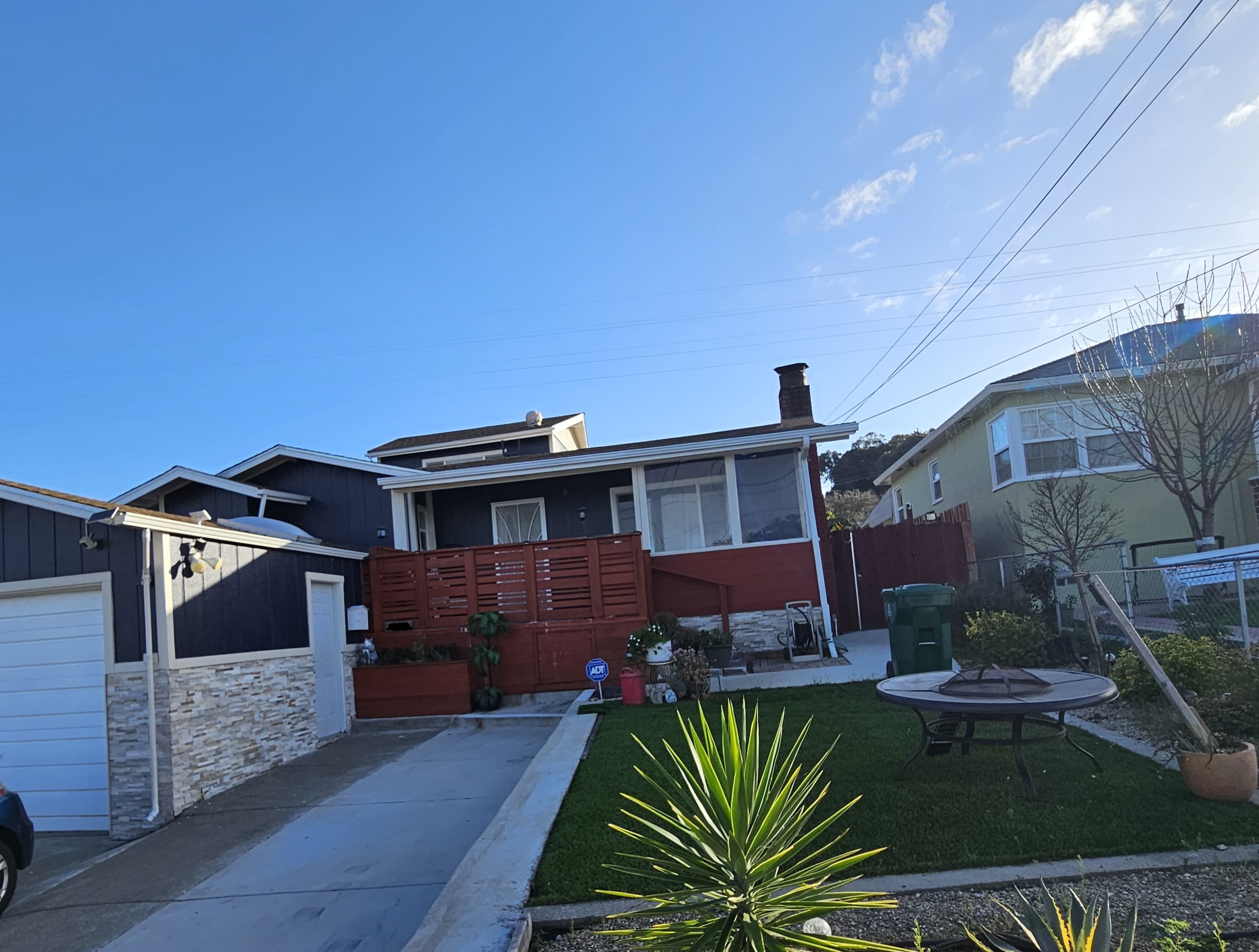 1539 Nob Hill Avenue – photo 1