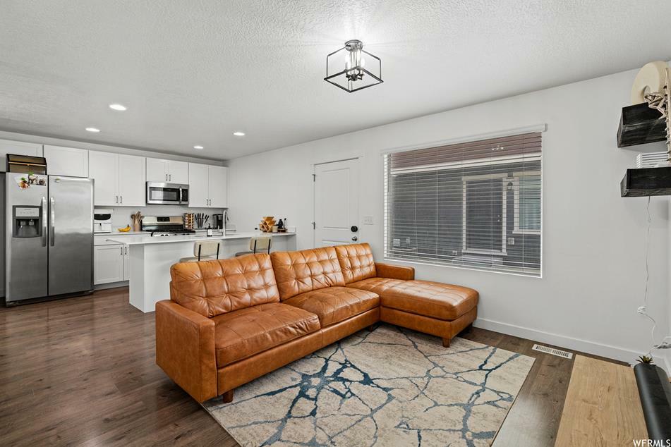 231 Warbler Court – photo 4