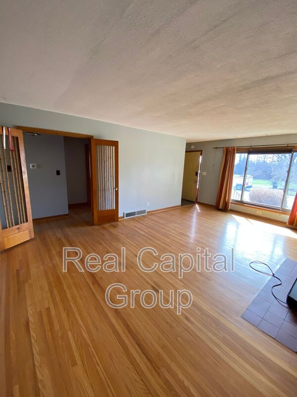3518 Ontario Ave – photo 5