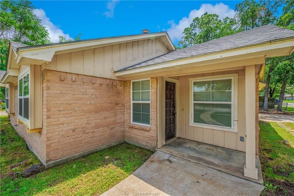 3100 Heatherwood Drive – photo 2