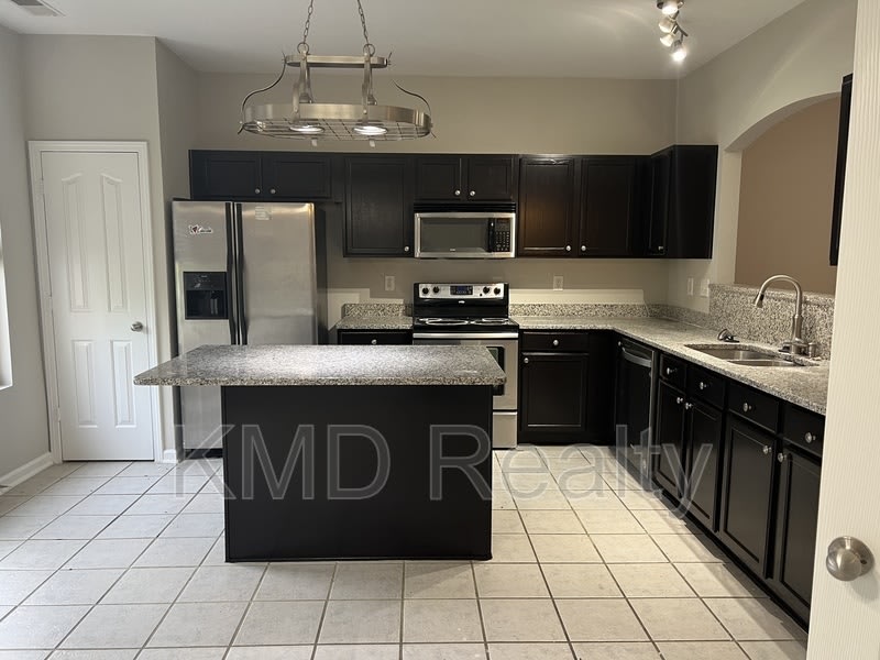 13450 Delstone Drive – photo 2