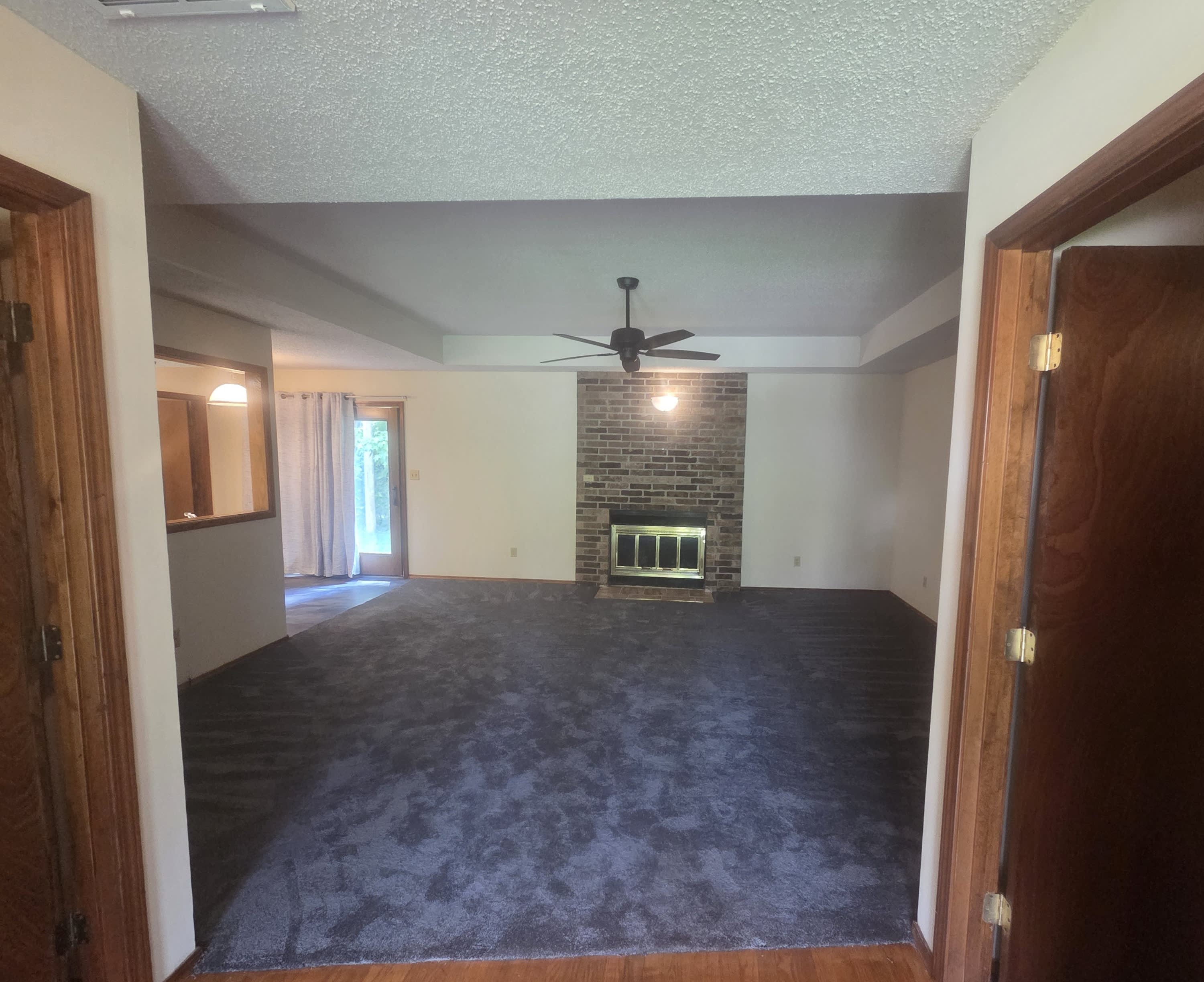 2051 South Kentwood Avenue 1 – photo 3