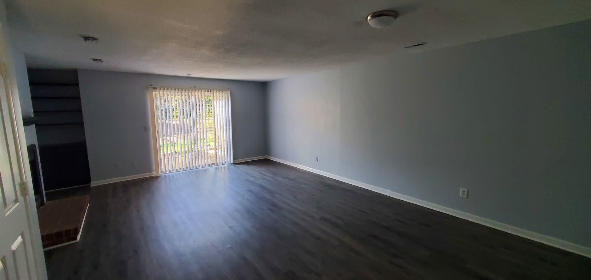 2 Bedroom 2 5 Bathrooms Townhome – photo 5