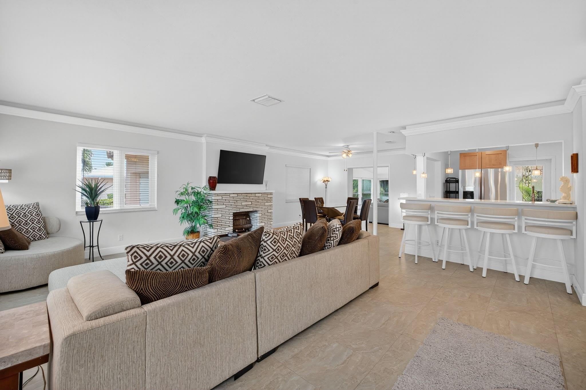 283 Imperial Lane – photo 4