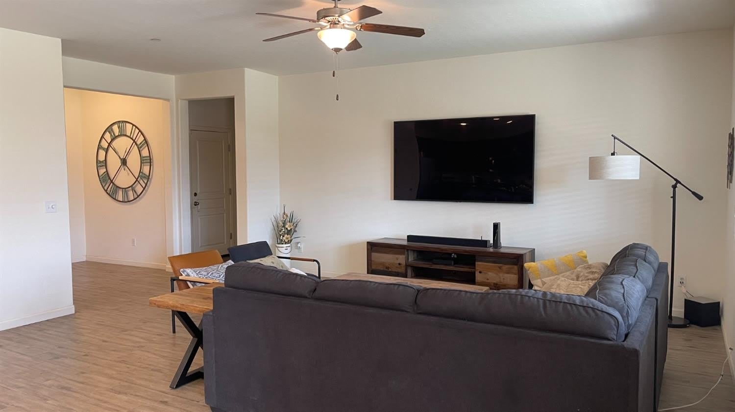 2269 Cortner Street – photo 4