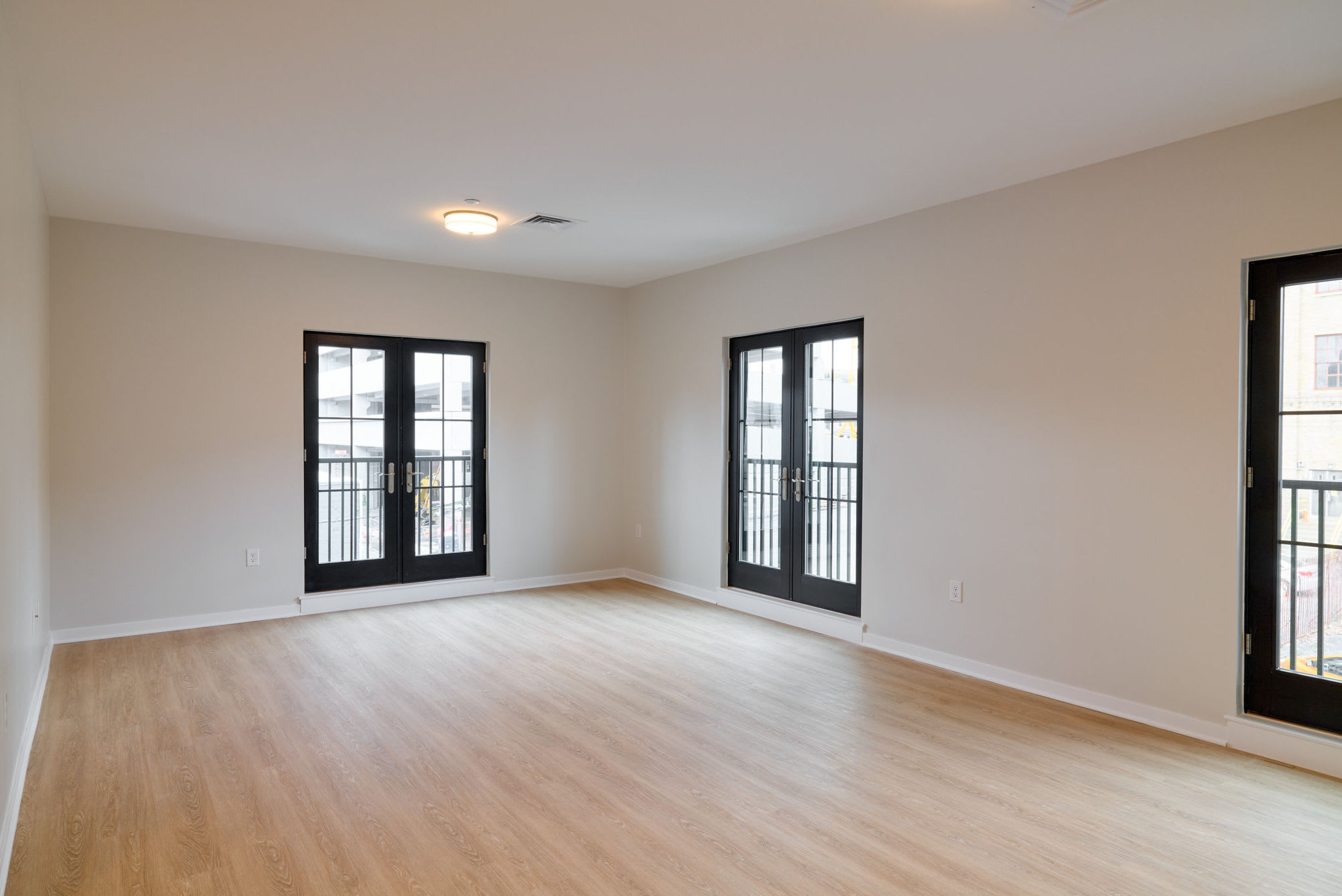 The Seville Apartments – photo 3