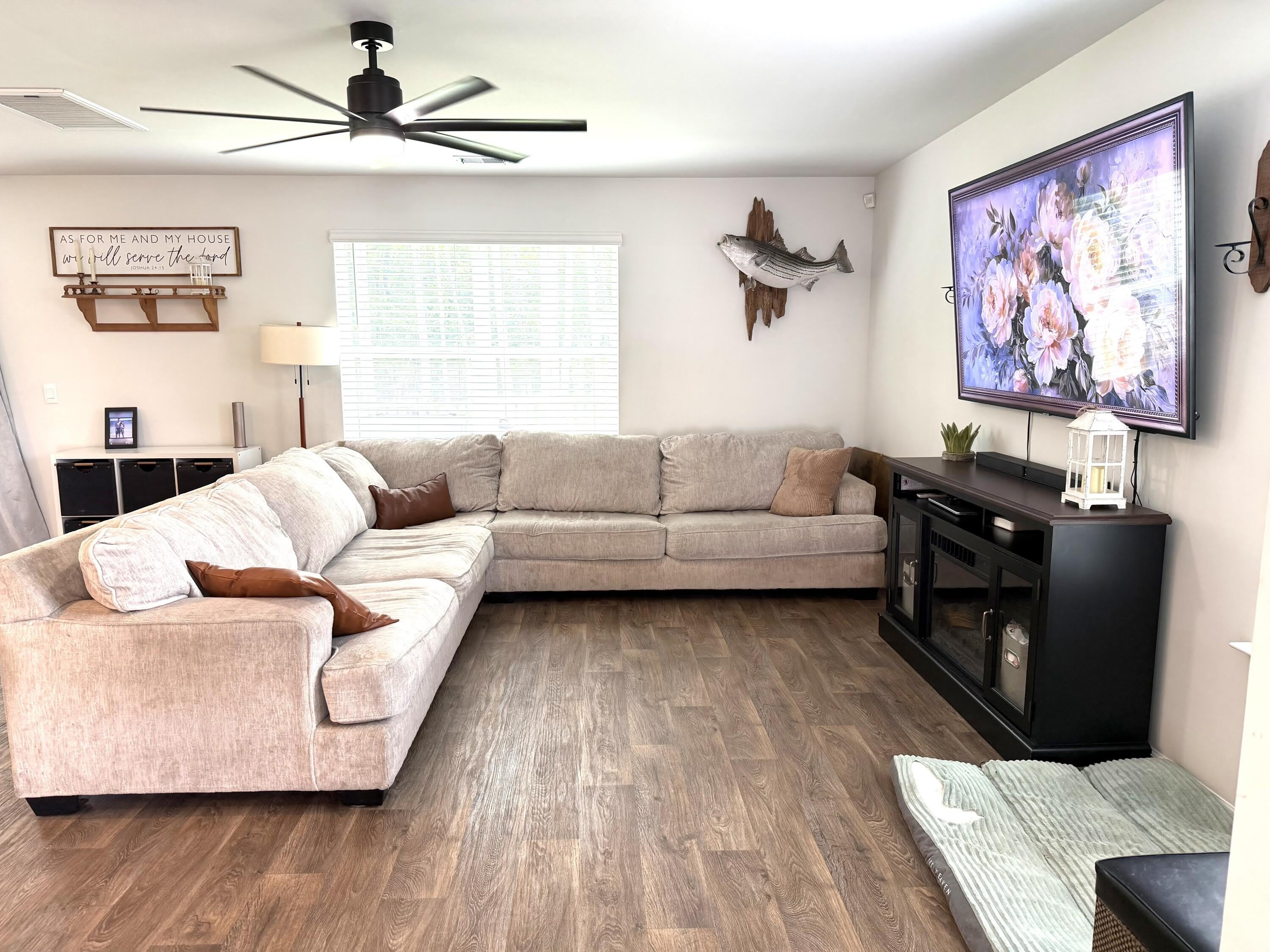 381 Spruce Ivy Street – photo 4