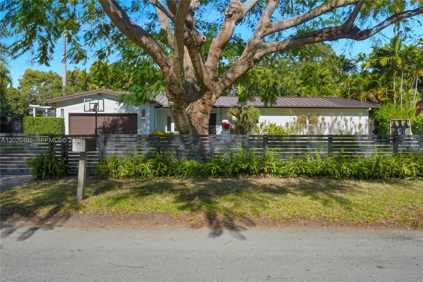 6111 Southwest 86th Street – photo 1