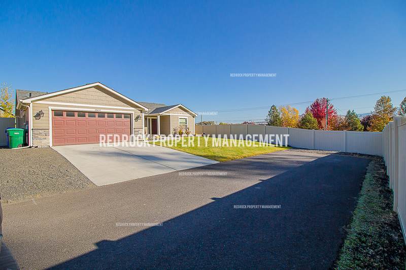 18431 Selkirk Estates Road – photo 5