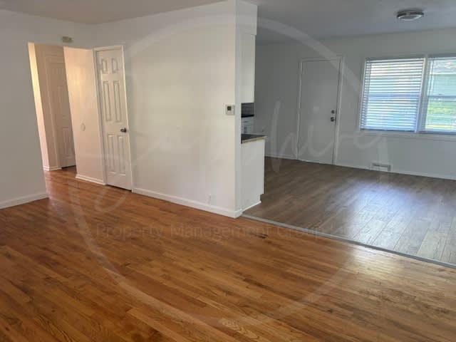 11403 Richmond Avenue – photo 2