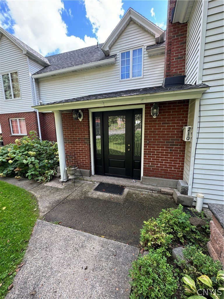 210 Lincoln Park Drive – photo 3