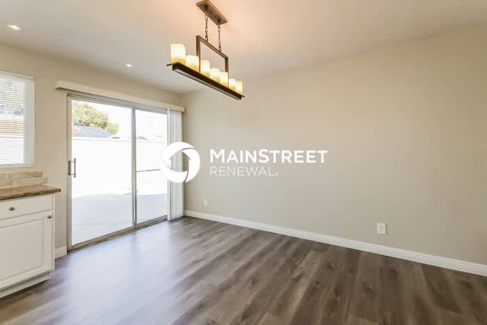 5322 Camden Avenue – photo 4