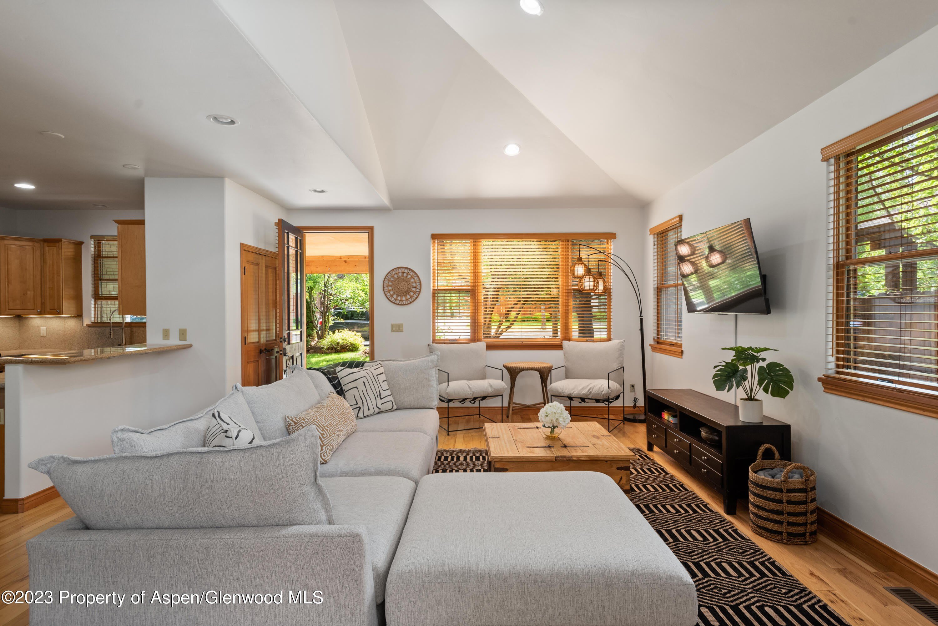 316 Allison Lane – photo 3