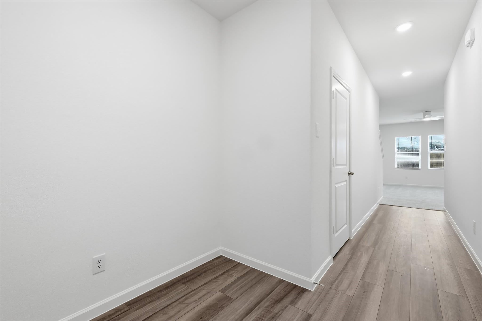 2106 Meadow Park Drive – photo 4