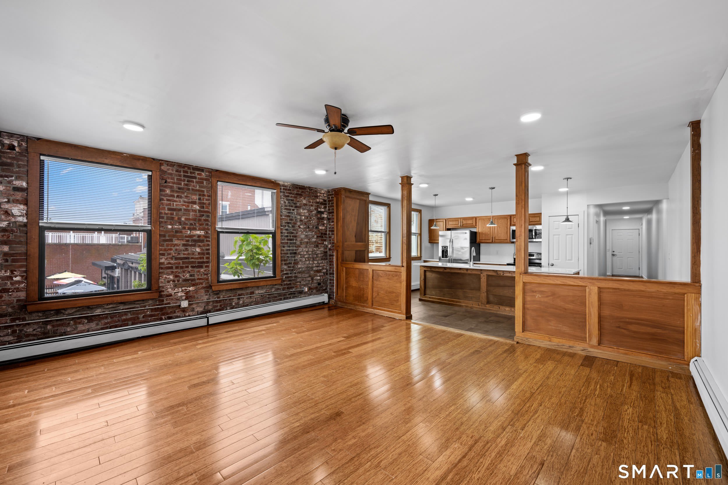 18 Bank Street – photo 4