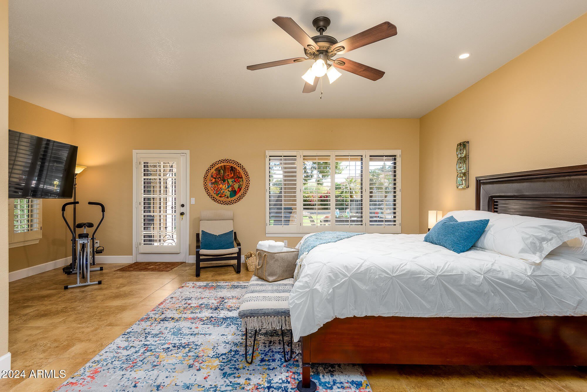 1221 N KENWOOD Lane – photo 4