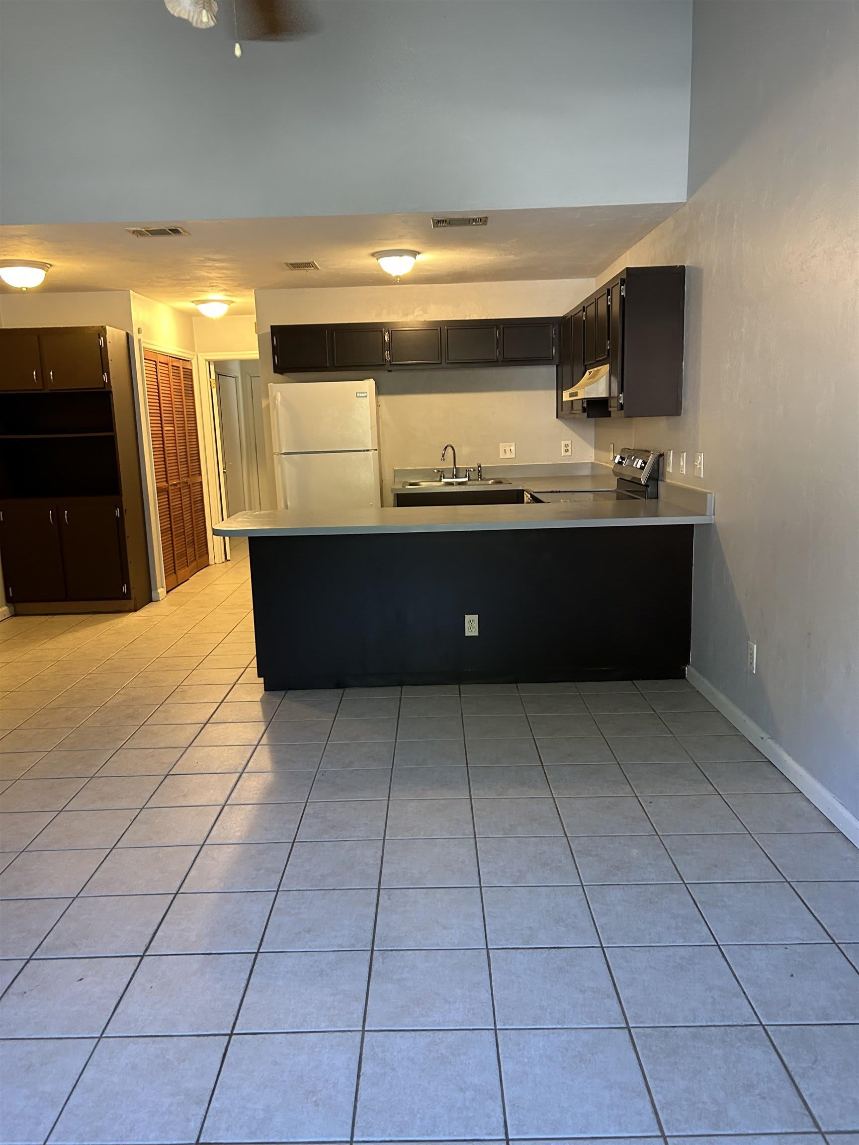 1099 OCALA Road – photo 4