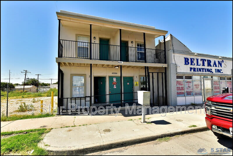 6806 Alameda Ave – photo 2