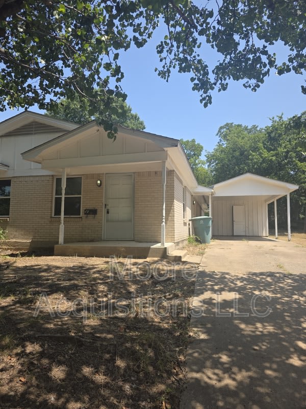 1435 S Rusk St – photo 3